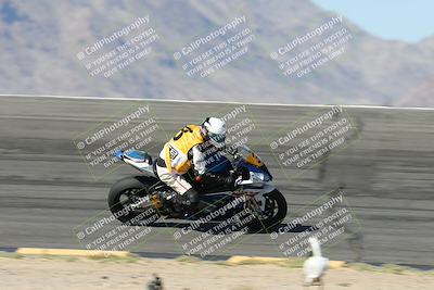 media/May-10-2025-Race Pace (Sat) [[db32fef2da]]/Vested/3-Bowl Set 1 (9am)/